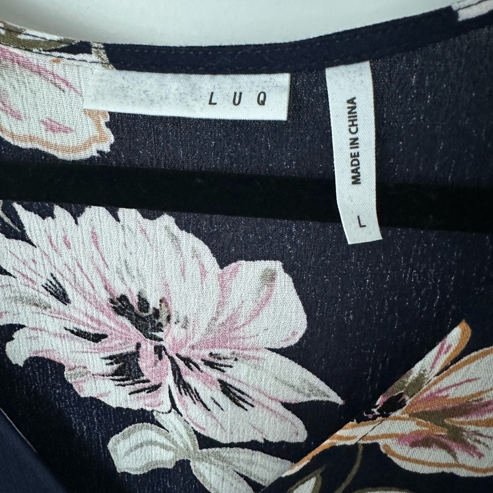 LUQ Rhee Tie Front Top - Picture 3 of 4